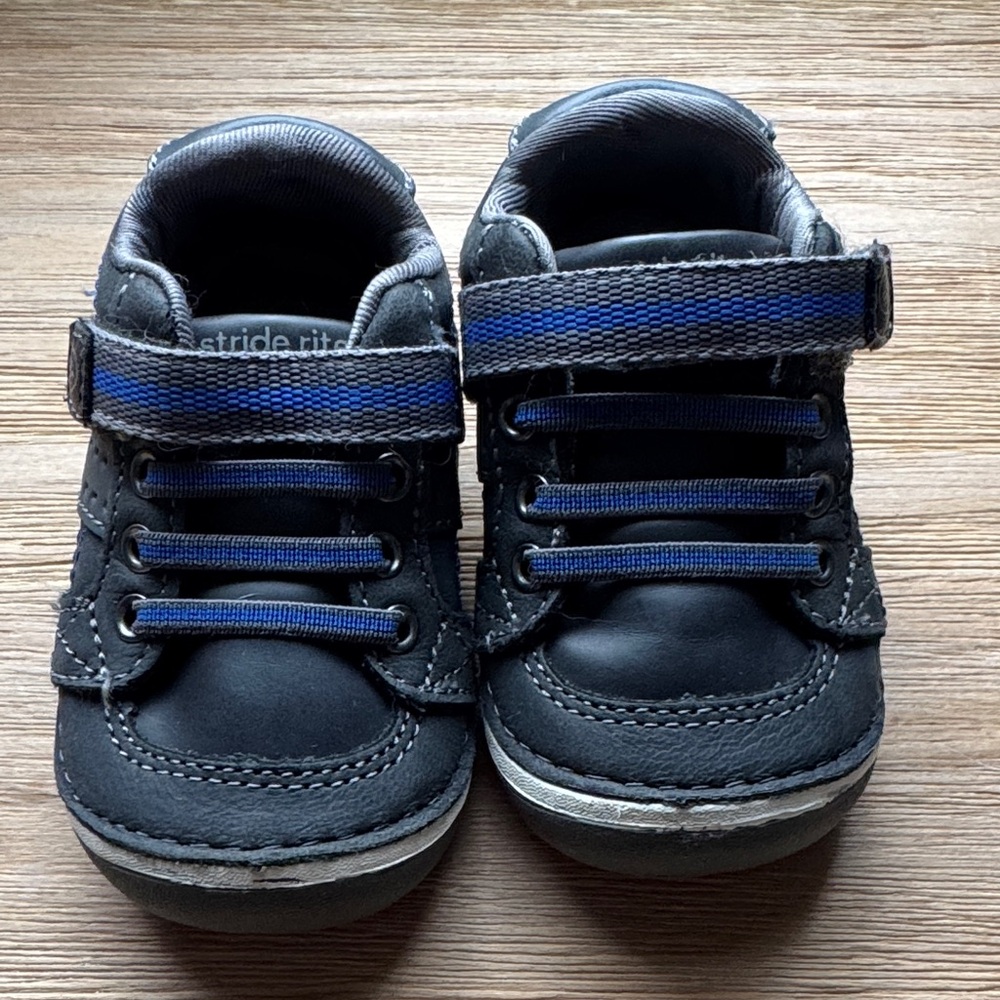 Toddler boy Stride Rite sneakers